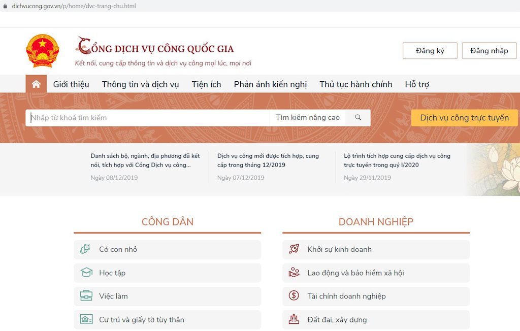 EVN là doanh nghiệp nhà nước đầu tiên hoàn thành việc đưa tất cả các dịch vụ điện năng ở mức độ 4 cung cấp trên Cổng dịch vụ công quốc gia (giao diện Cổng dịch vụ công quốc gia)